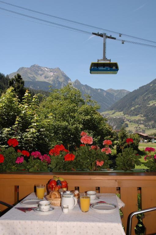 Landhaus Johannes Mayrhofen Exterior foto